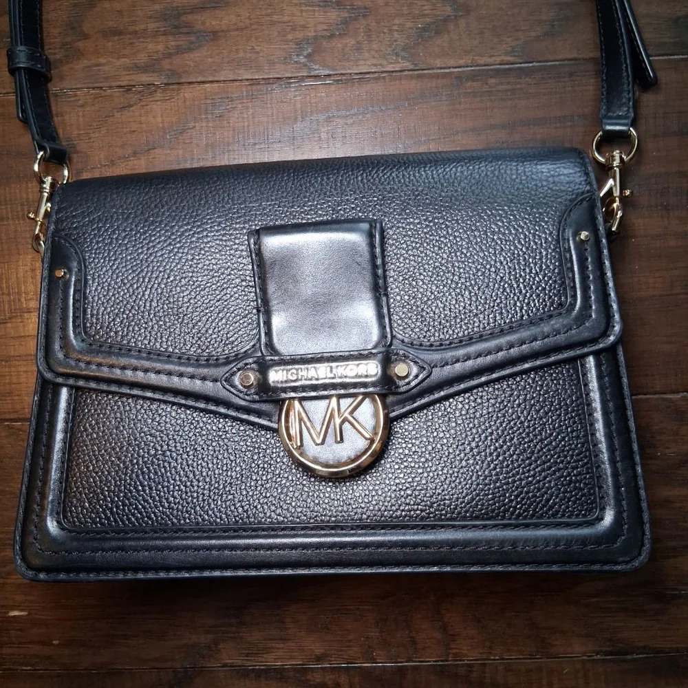 Michael Kors Jessie Pebbled Leather Shoulder Bag